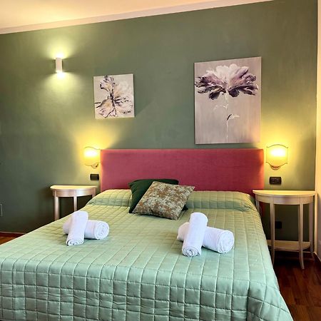 Welcome Traveller Frida'S Rooms Caprino Veronese Eksteriør billede