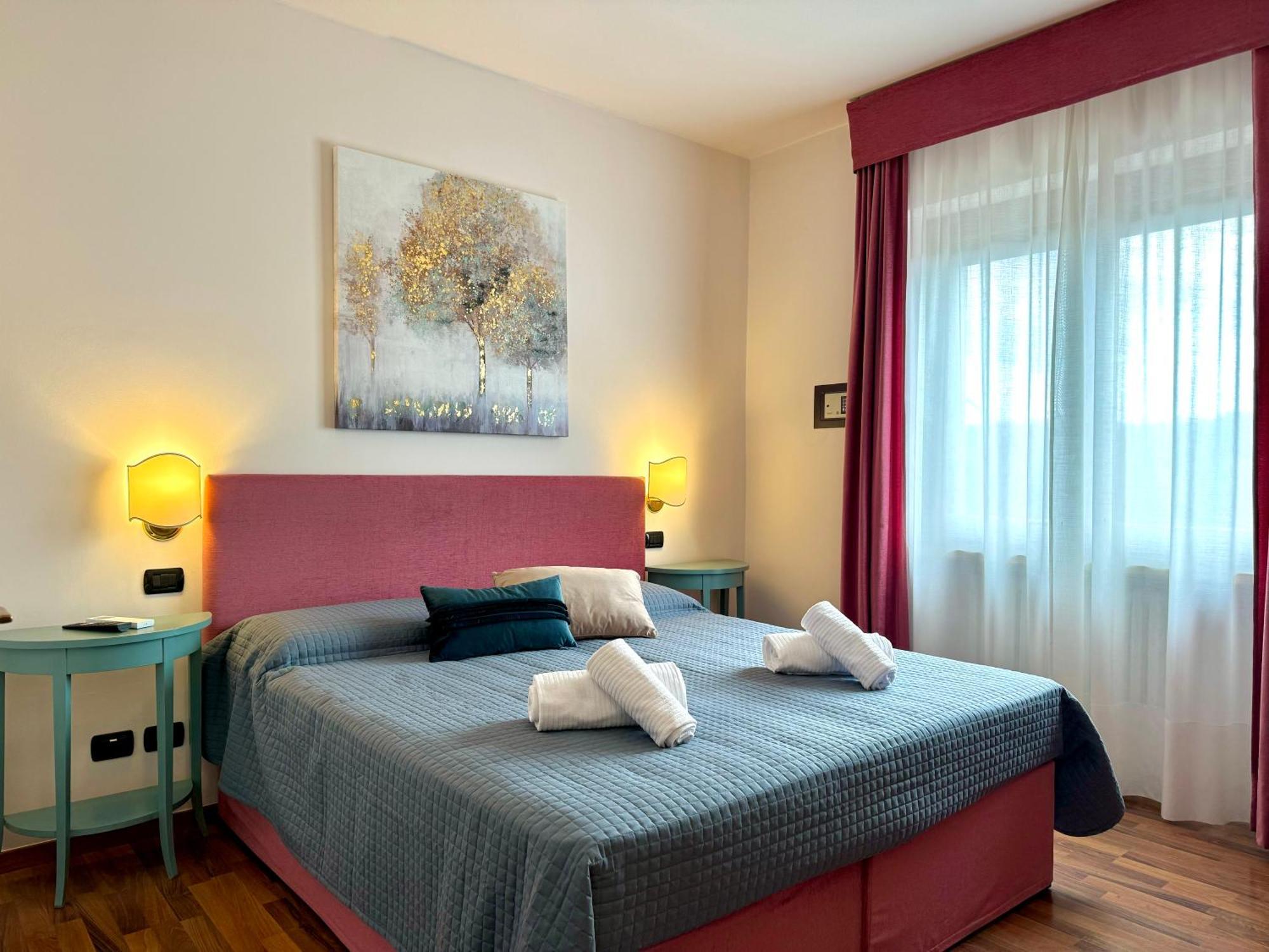 Welcome Traveller Frida'S Rooms Caprino Veronese Eksteriør billede