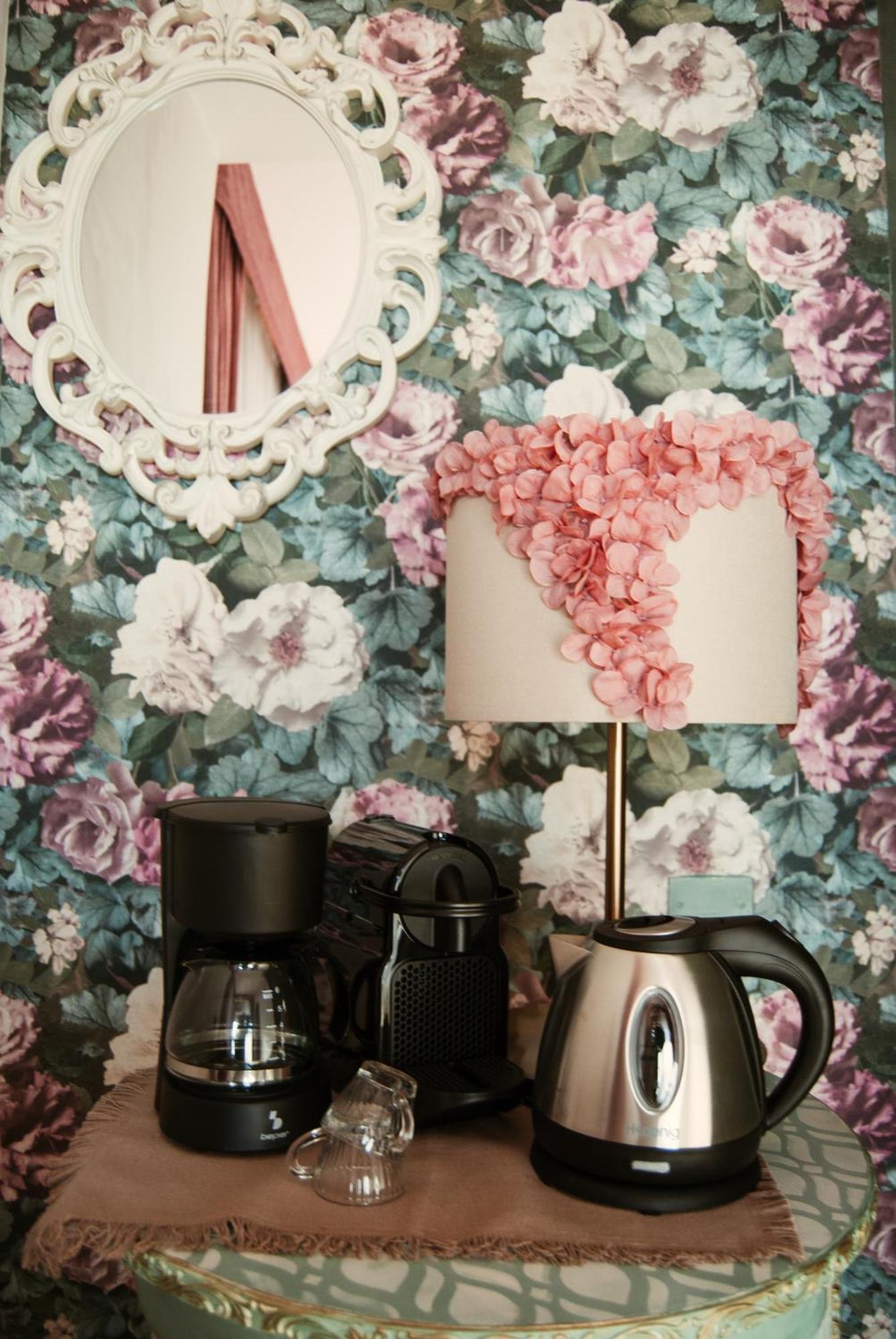 Welcome Traveller Frida'S Rooms Caprino Veronese Eksteriør billede